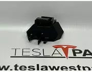 Направляюча бампера переднього, нижня права Tesla Model S, 1072914-00-B